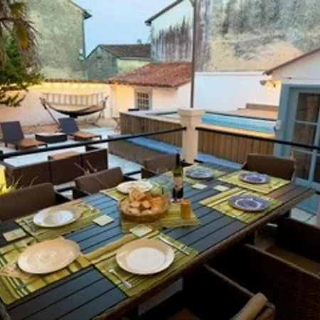 3bed House- Sleeps 6 - Pool Garden Pets Parking *